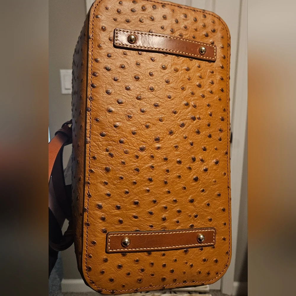 NWT Dooney & Bourke Briana Ostrich Embossed Leather Shoulder Bag: Caramel - Picture 9 of 16